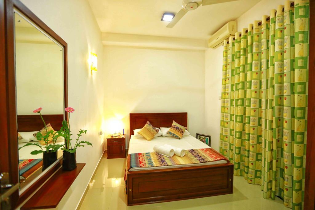 Orchidee Apartments Dehiwala-Mount Lavinia Екстериор снимка